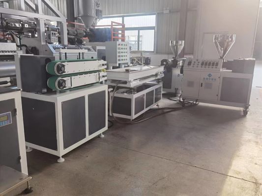 Ligne machine d'extrusion de profil de PVC de support de signe de bannière d'affichage de POP d'extrusion